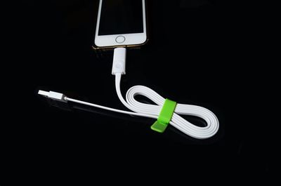 一“線”多用，三星小米蘋果全兼容 揭秘USB手環(huán)數(shù)據(jù)線的魅力